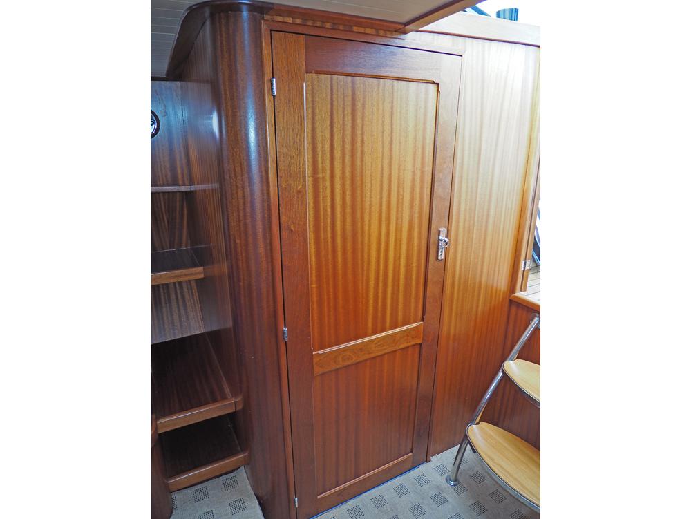 Fore ship, Accommodation